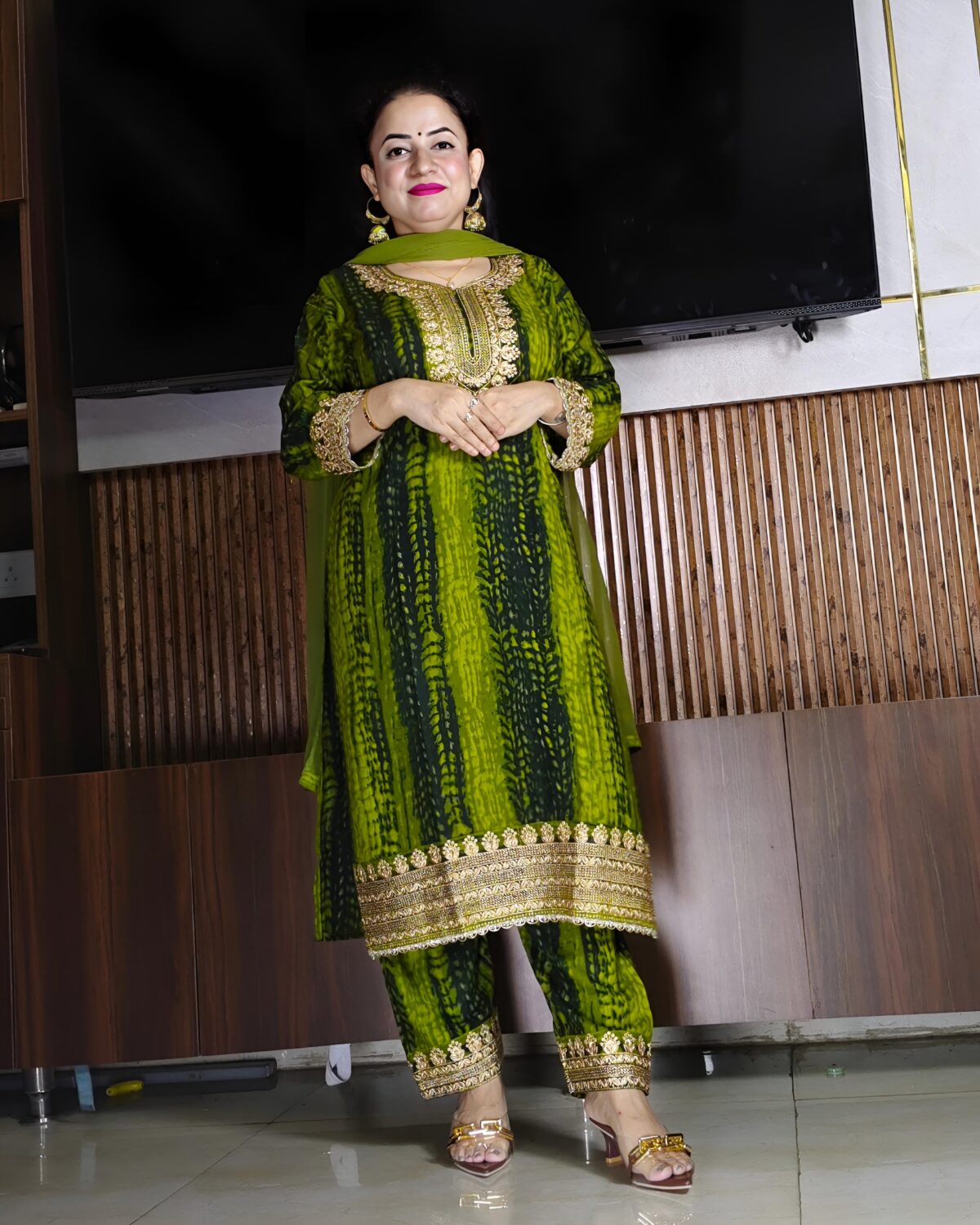 tie-dye embroidered suit set with kurta, pants, and chiffon dupatta for festive celebrations