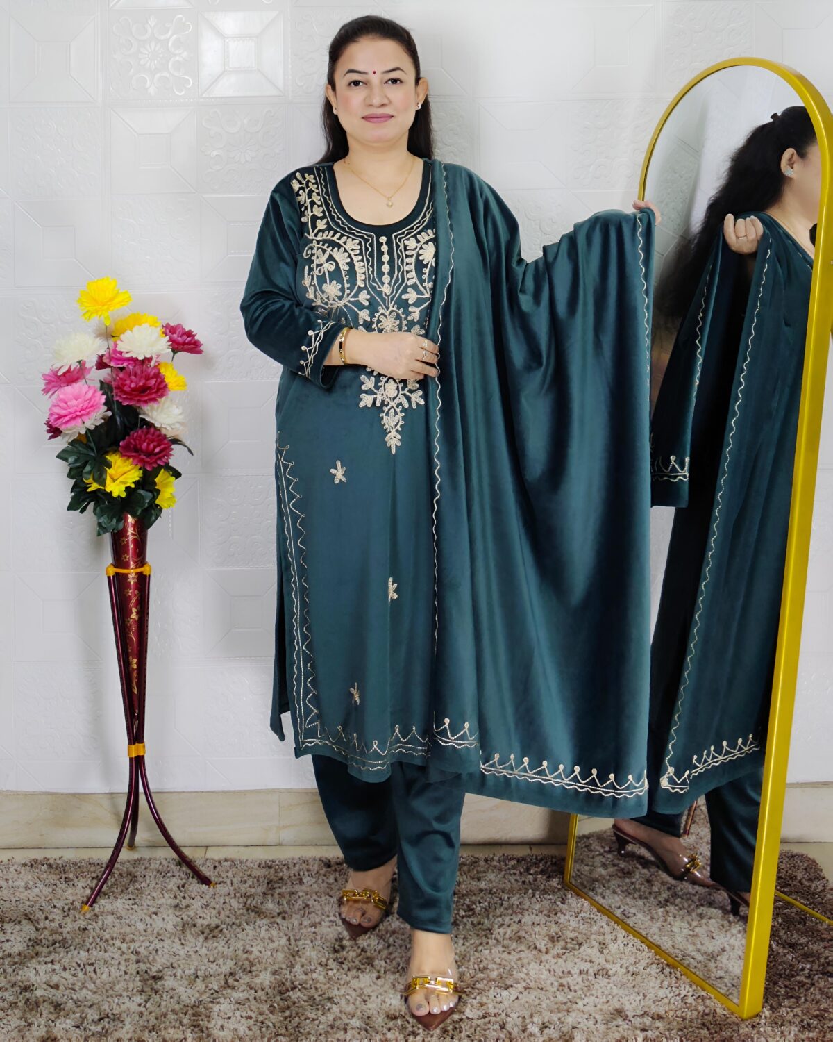 luxury velvet winter suit set for women