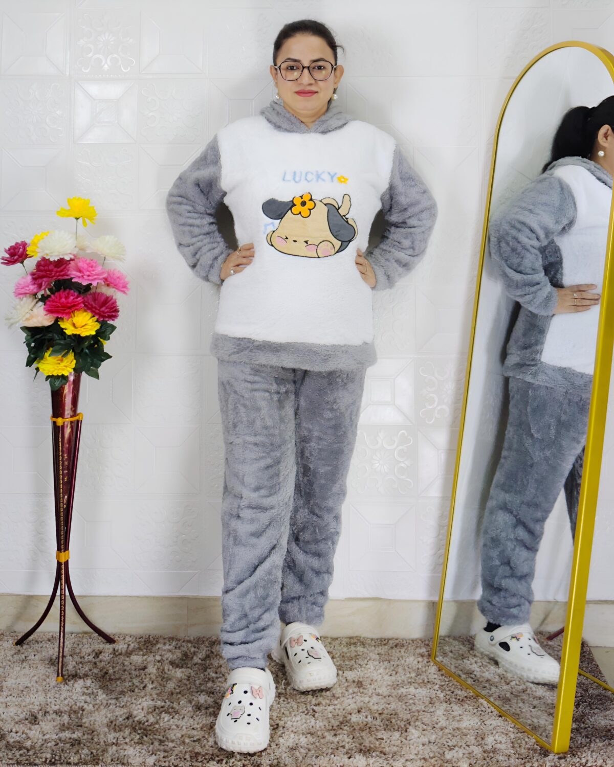 Super soft winter fleece co-ord set for women hoodie and pants cute cartoon print available in 5 colors
