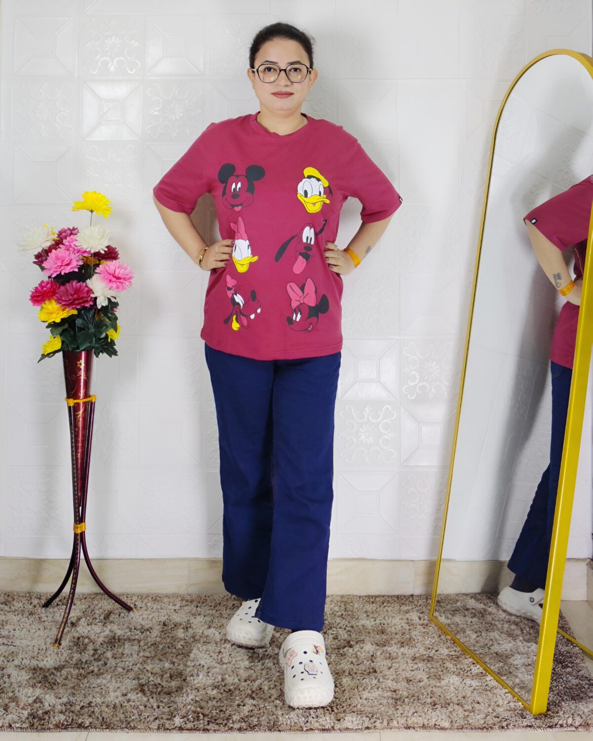 Women printed lycra casual t-shirt with graphic design