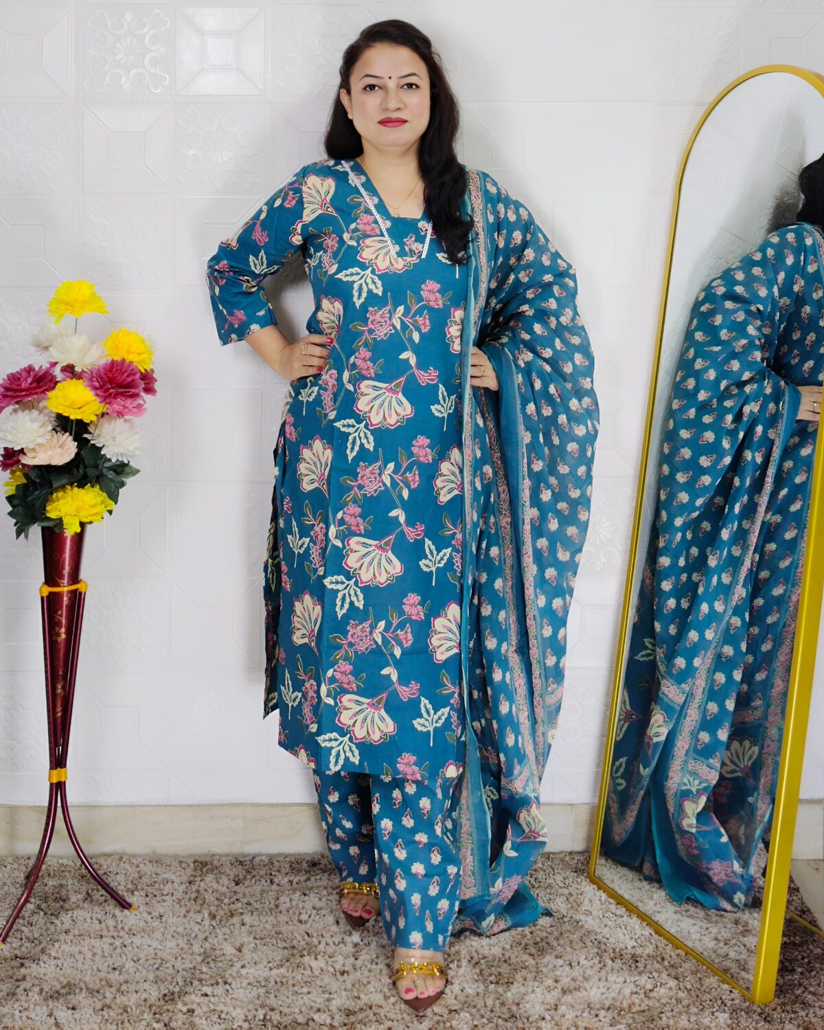 Peacock green floral printed cotton 3 piece suit set for women with matching dupatta and straight-fit pants