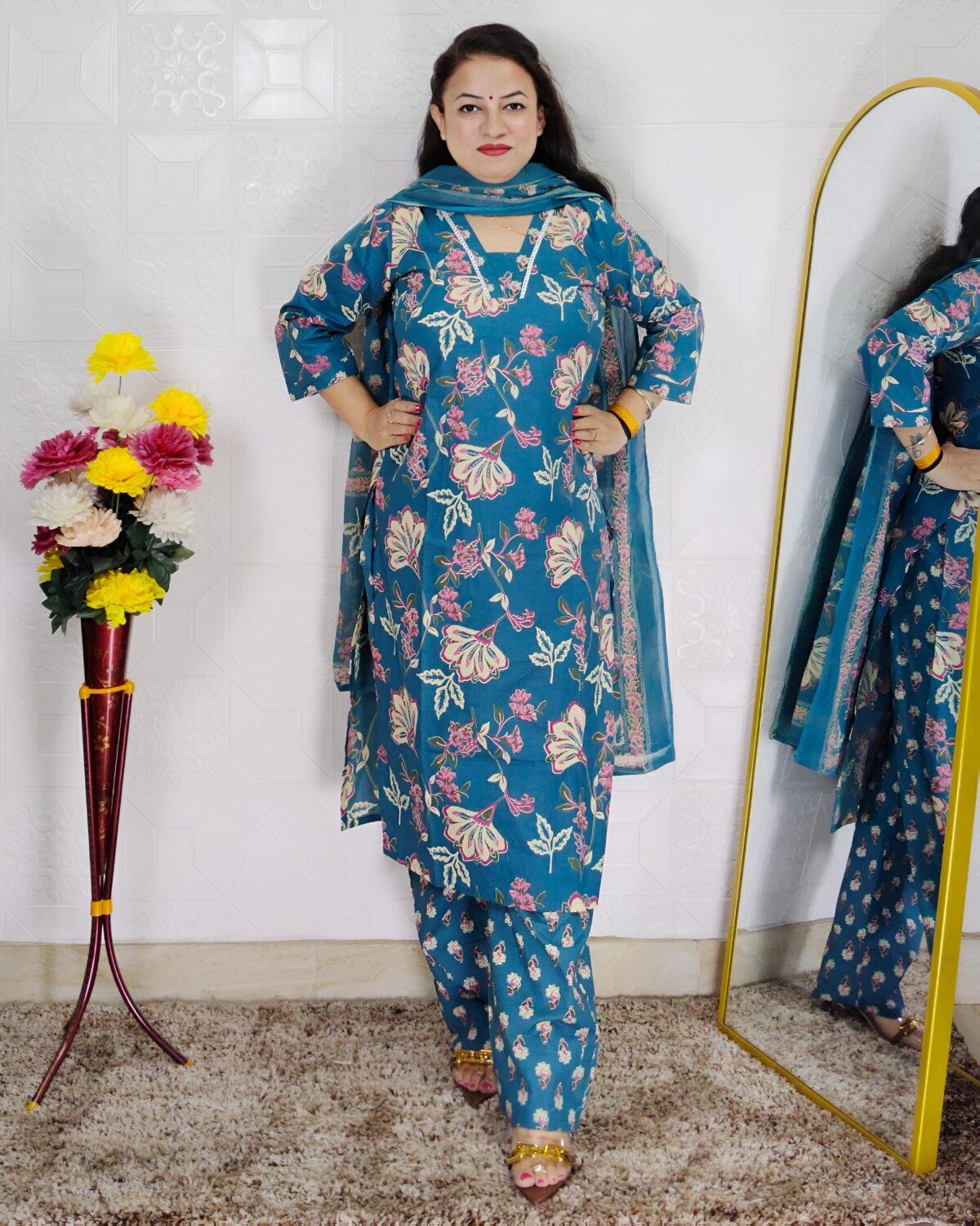 Peacock green floral printed cotton 3 piece suit set for women with matching dupatta and straight-fit pants